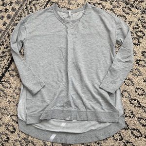 Z supply gray weekender side slit sweatshirt xs EUC